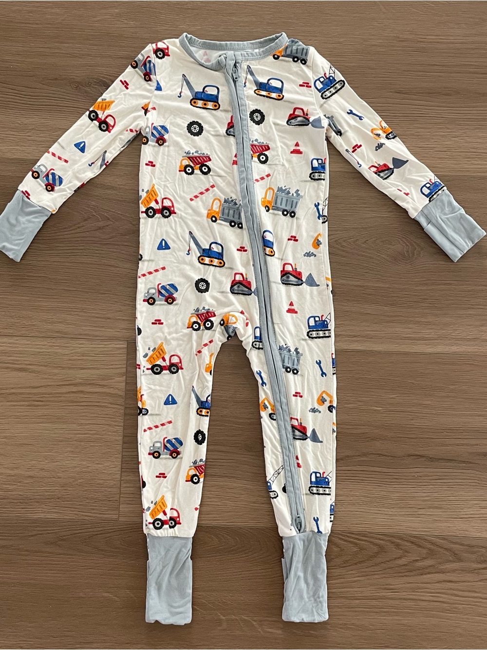 Angel Dear Construction Print One-Piece Pajamas Boy’s Size 12-18M